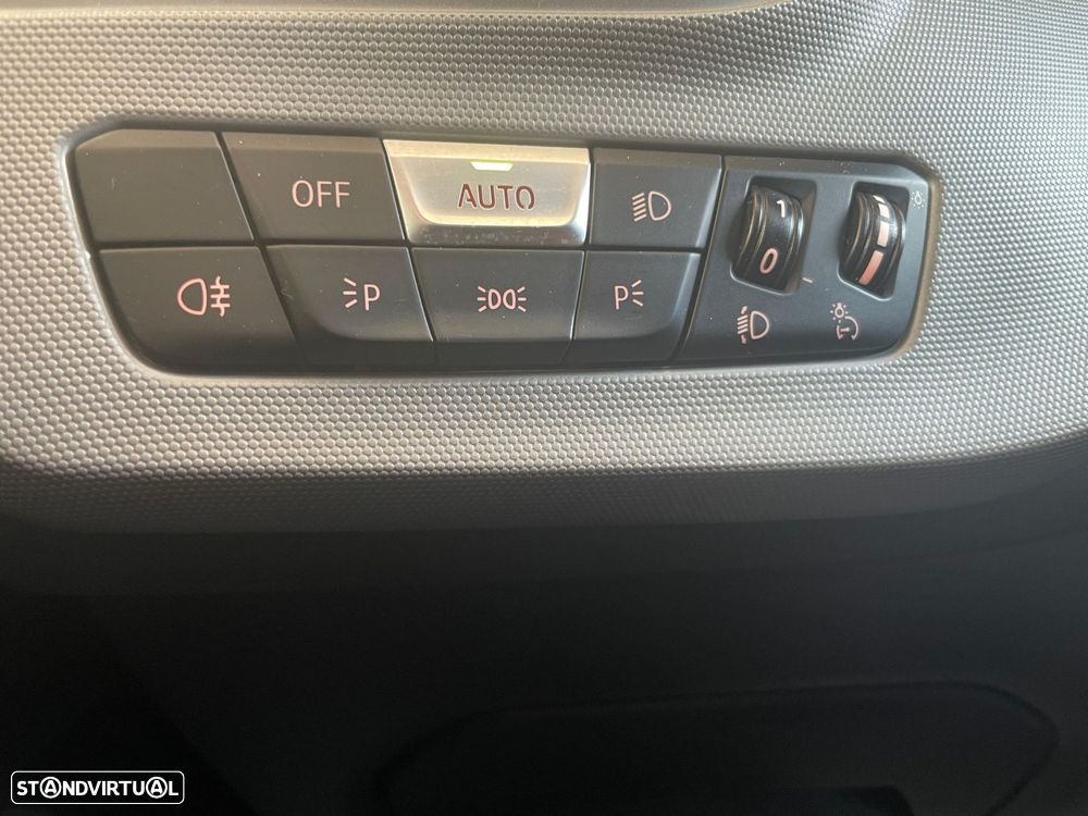 BMW 116 d EfficientDynamics - 16