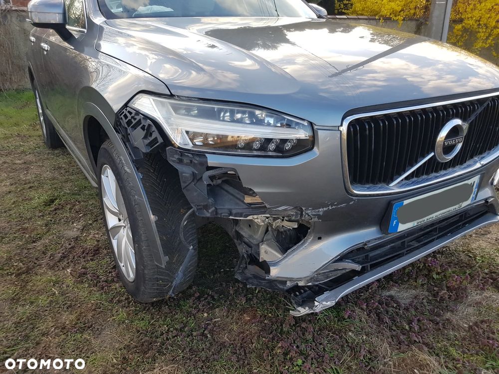 Volvo XC 90 D5 AWD Geartronic Momentum - 20