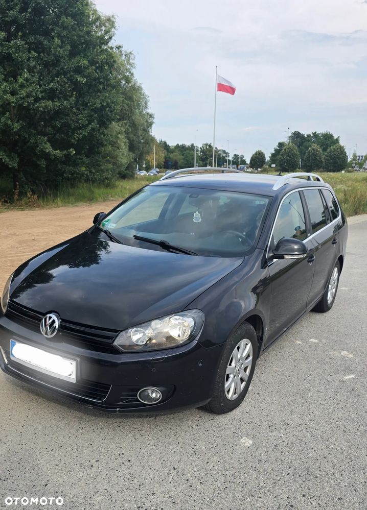 Volkswagen Golf 1.6 TDI DPF BlueMotion Technology Comfortline - 4