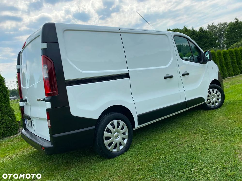 Renault TRAFIC - 10