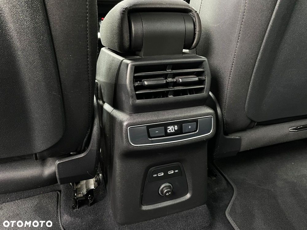 Audi Q4 Sportback e-tron - 14