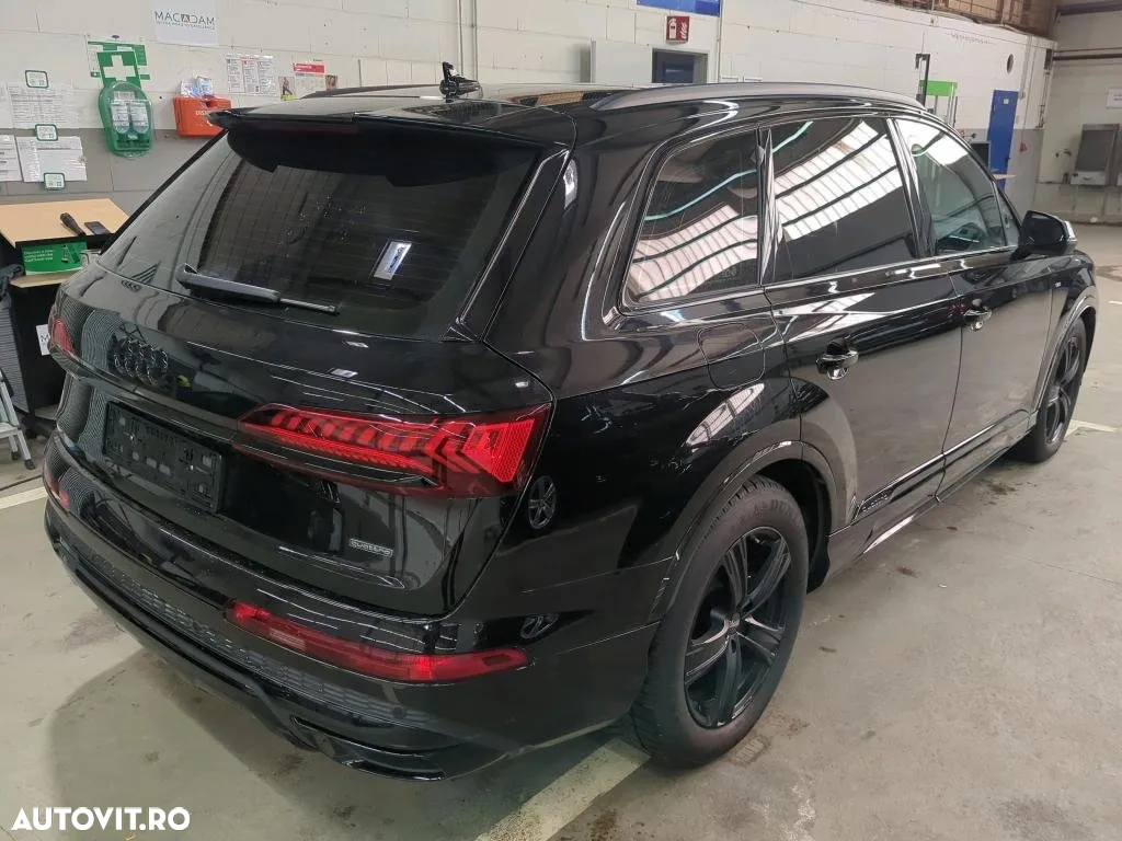 Audi Q7 3.0 60 TFSIe quattro Tiptronic S Line - 3