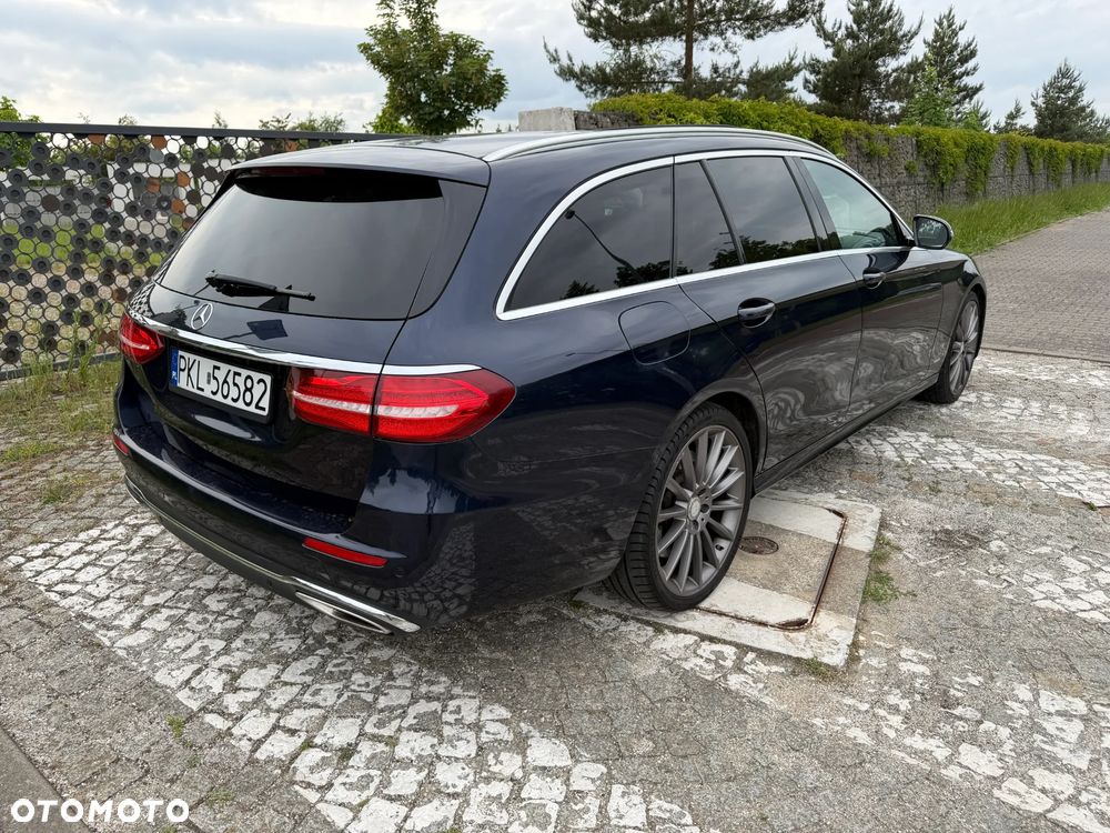 Mercedes-Benz Klasa E 400 4Matic 9G-TRONIC AMG Line - 11
