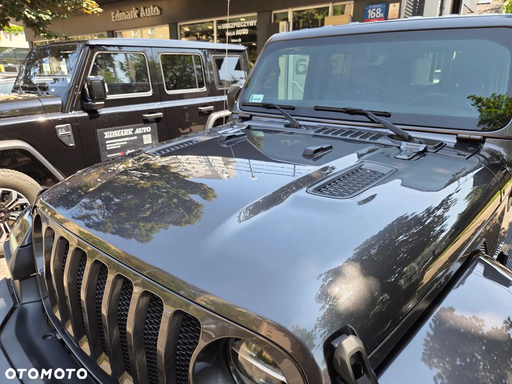 Jeep Wrangler Unlimited GME 2.0 Turbo Sahara - 13