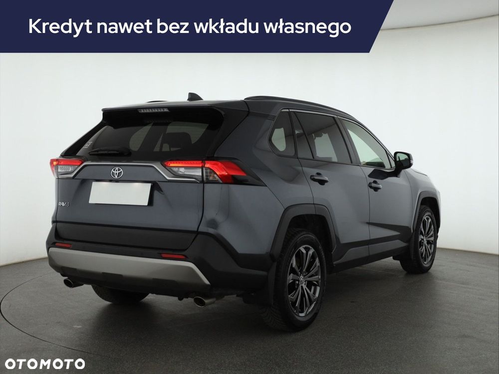 Toyota RAV4 - 7