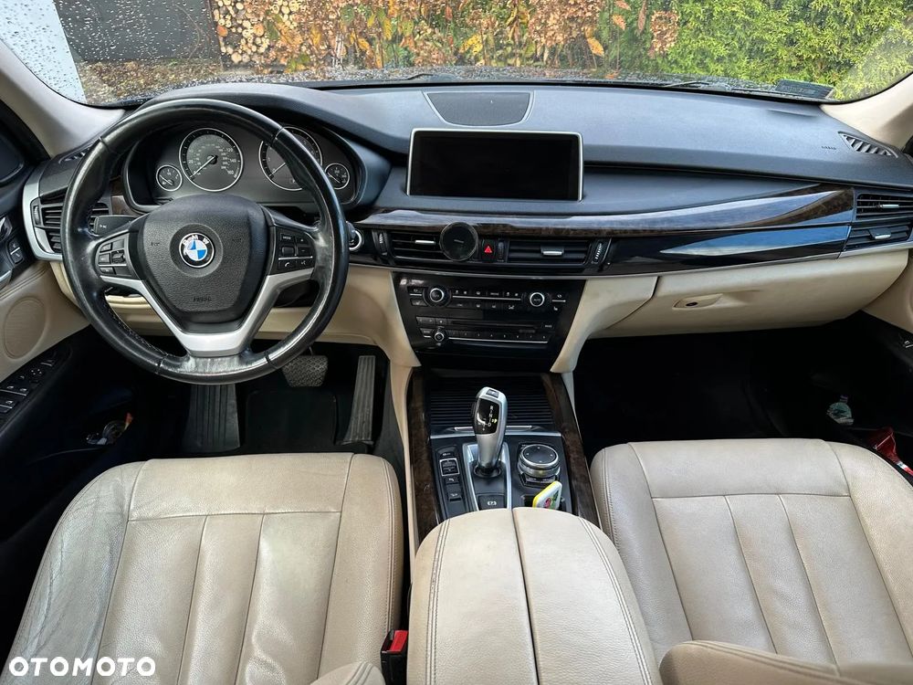 BMW X5 xDrive35i - 6