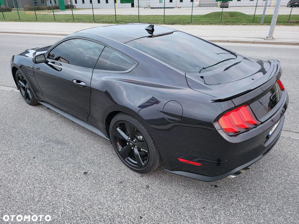 Ford Mustang 5.0 V8 GT - 14