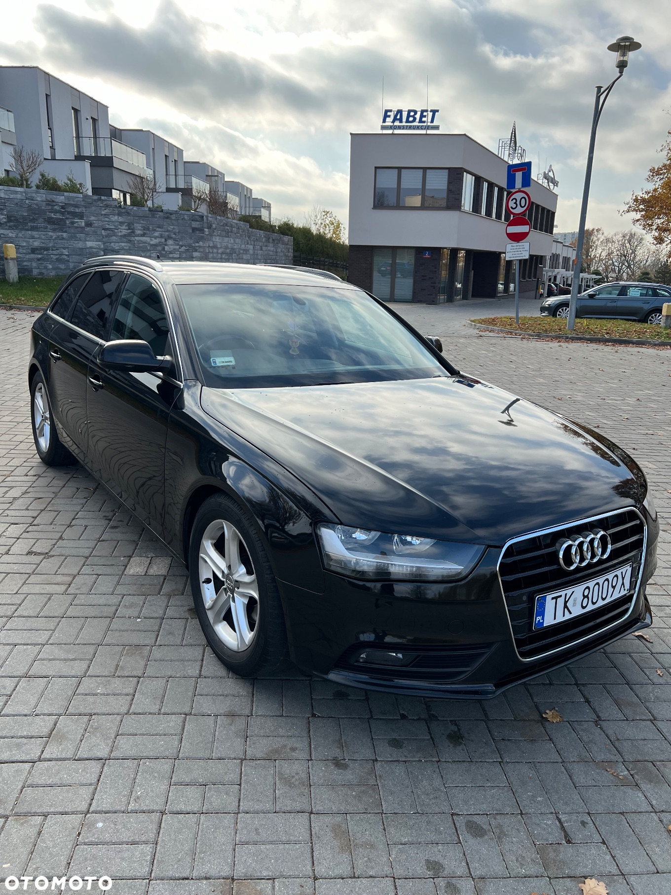 Audi A4 Avant 2.0 TDI ultra DPF Attraction - 3