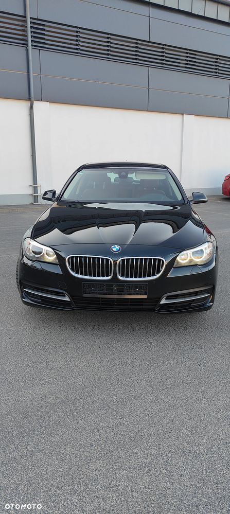 BMW Seria 5 525d Luxury Line - 20