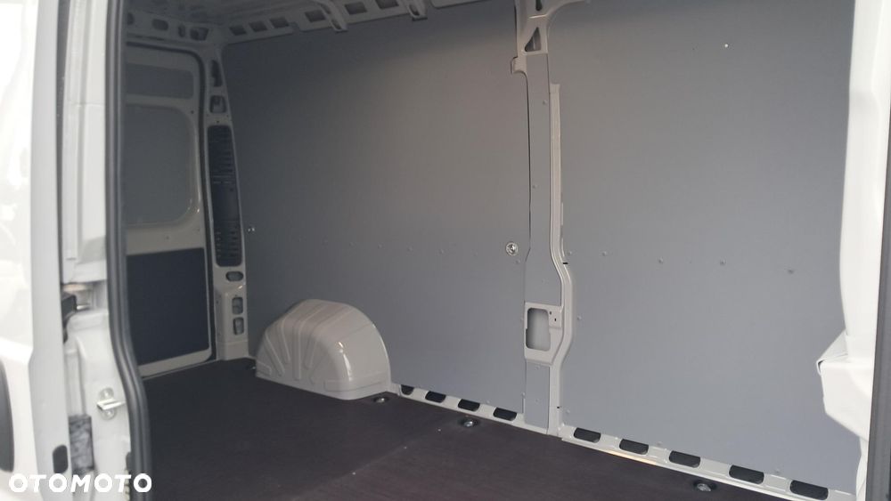 Toyota Proace MAX - 21