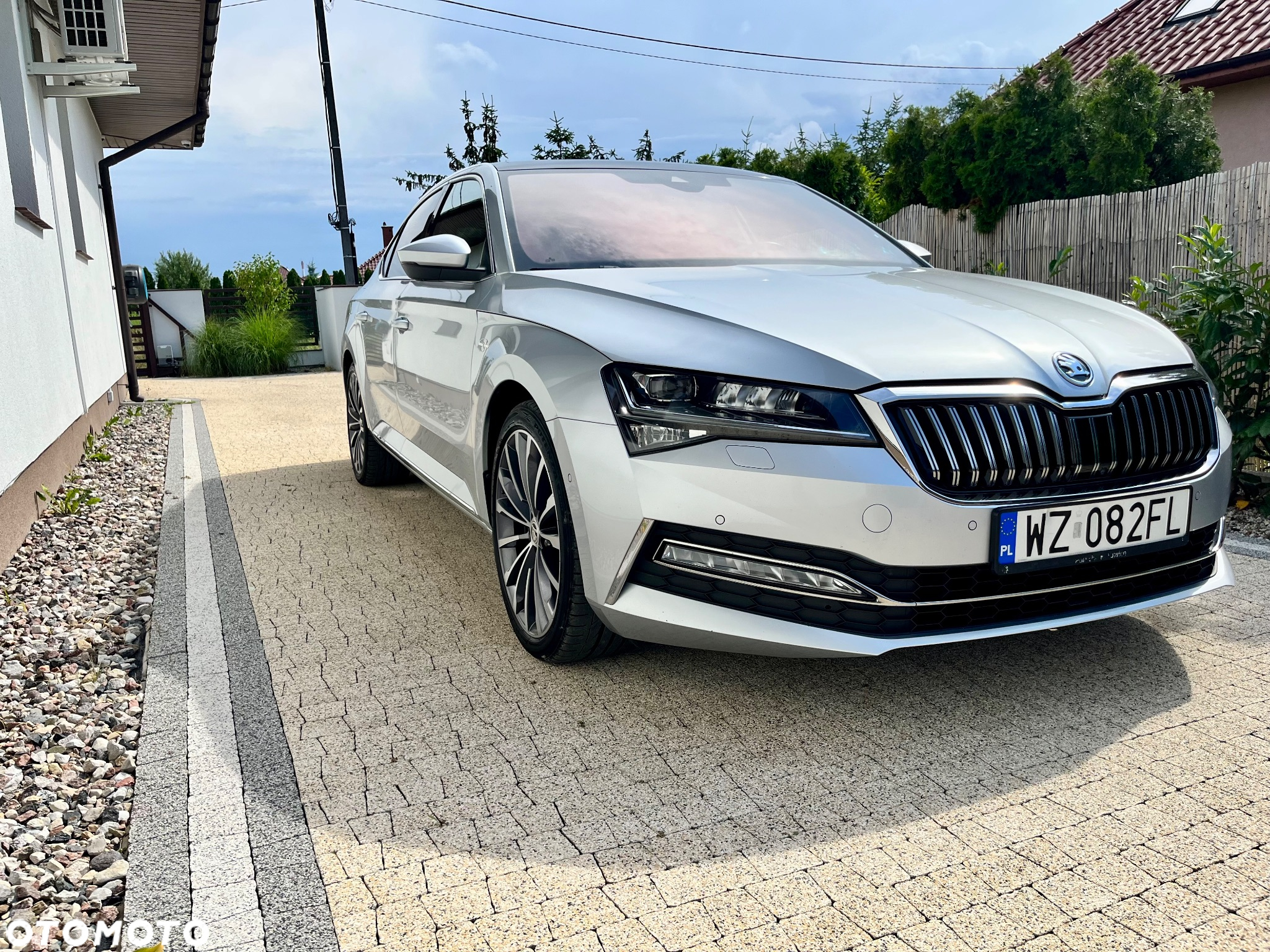 Skoda Superb 2.0 TDI SCR 4x4 L&K DSG - 5