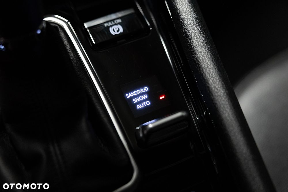 Jeep Compass - 32