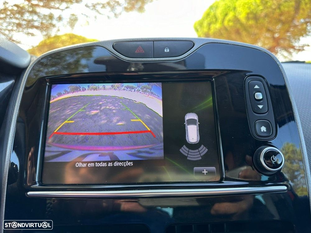 Renault Clio Sport Tourer 1.2 TCE GT EDC - 23