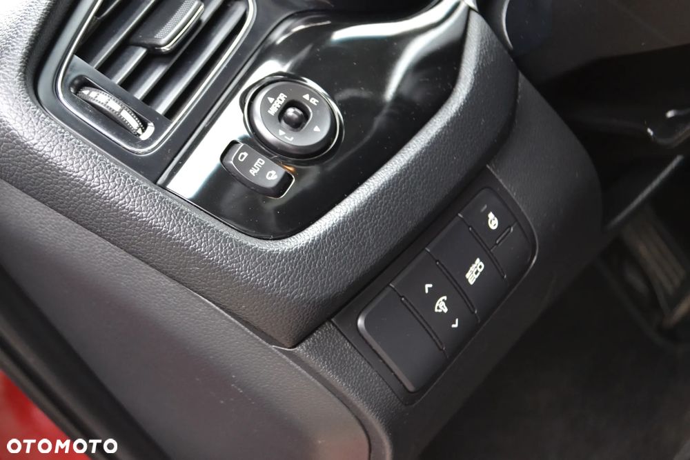 Kia Ceed 1.6 GDI L DCT - 16