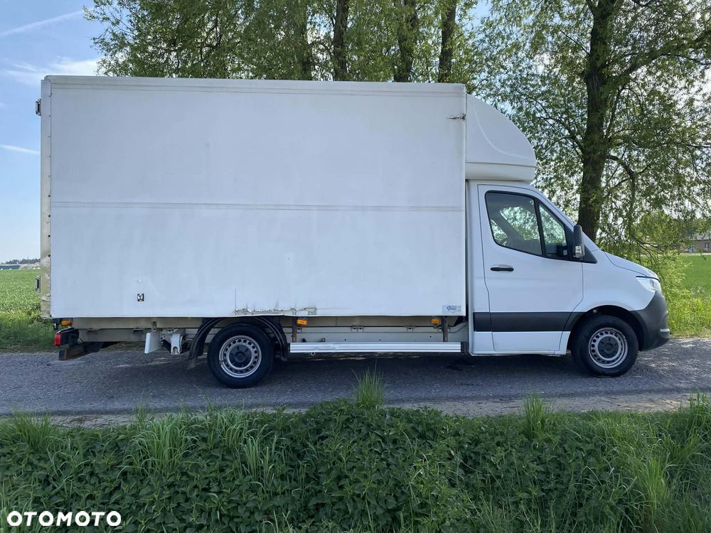 Mercedes-Benz Sprinter - 5