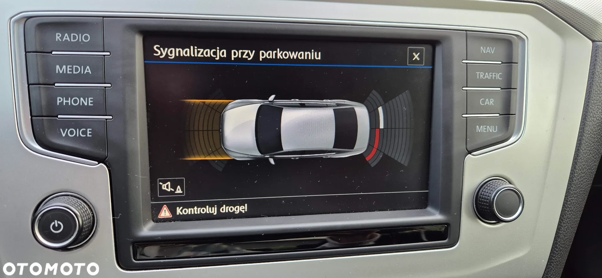 Volkswagen Passat 2.0 TDI BMT Comfortline - 21