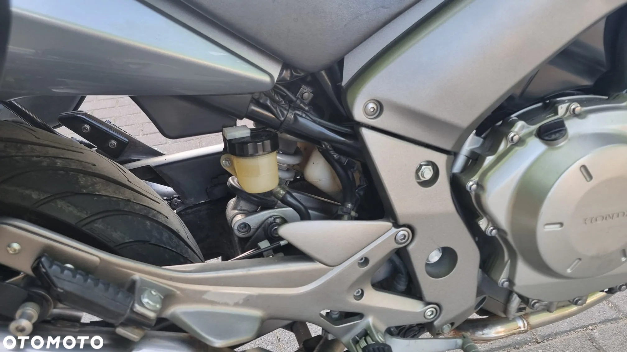 Honda CBF - 15