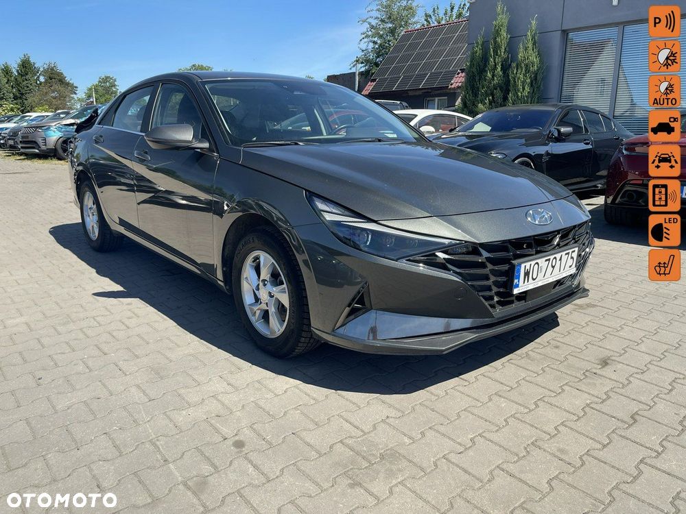 Hyundai Elantra 1.6 Modern - 1