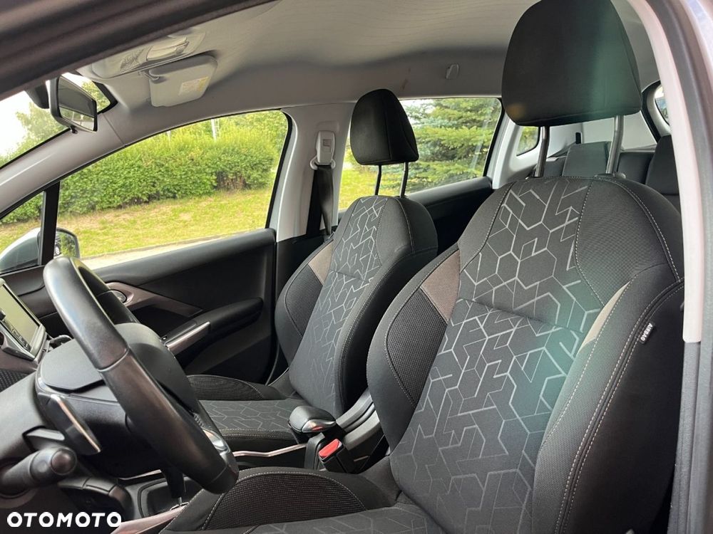 Peugeot 2008 82 e-VTI ETG5 Active - 22