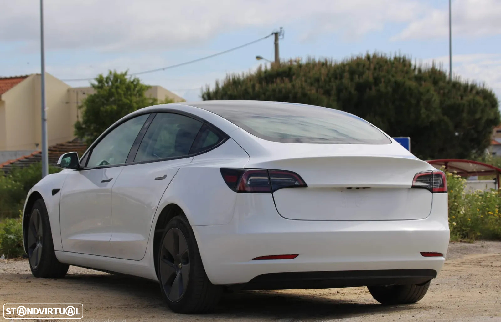 Tesla Model 3 Standard Range Plus RWD - 4