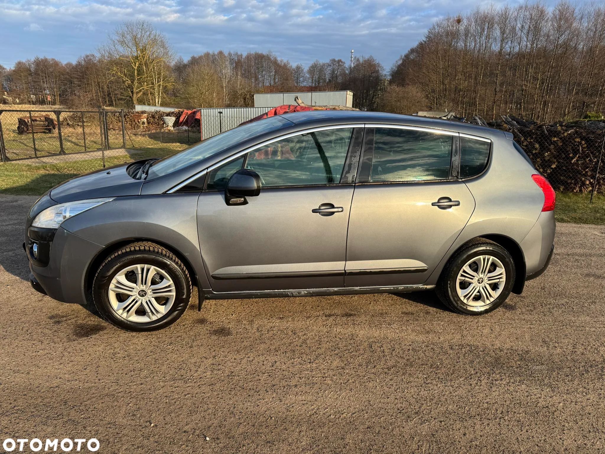 Peugeot 3008 1.6 HDi Trendy - 1
