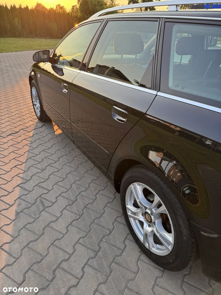 Audi A4 Avant - 12