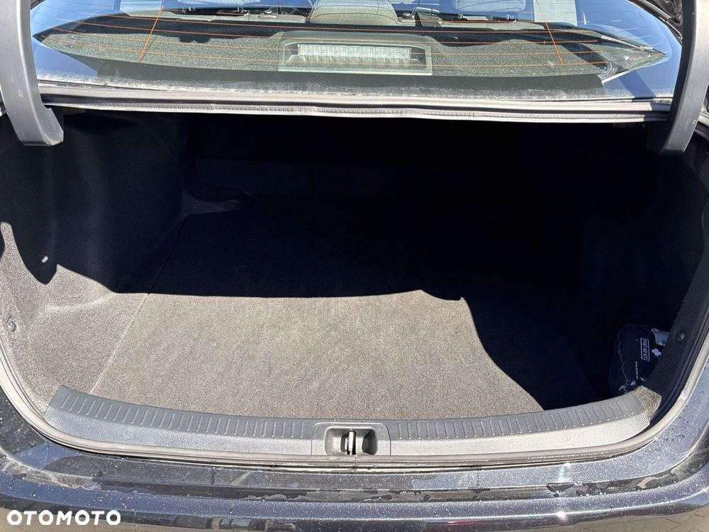 Toyota Corolla 1.8 Hybrid GPF Comfort - 17