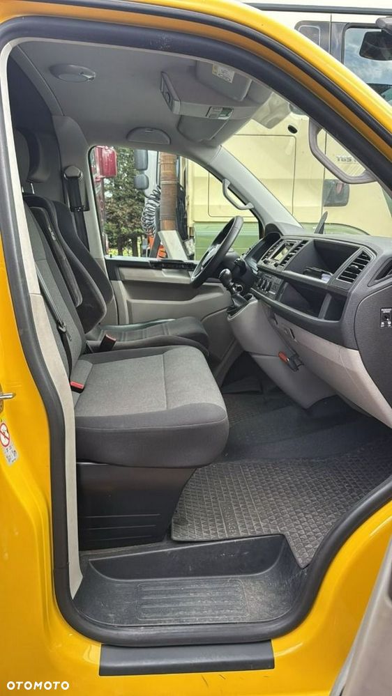 Volkswagen Transporter 2.0 TDI manual furgon serwisówka Sprowadzony - 7