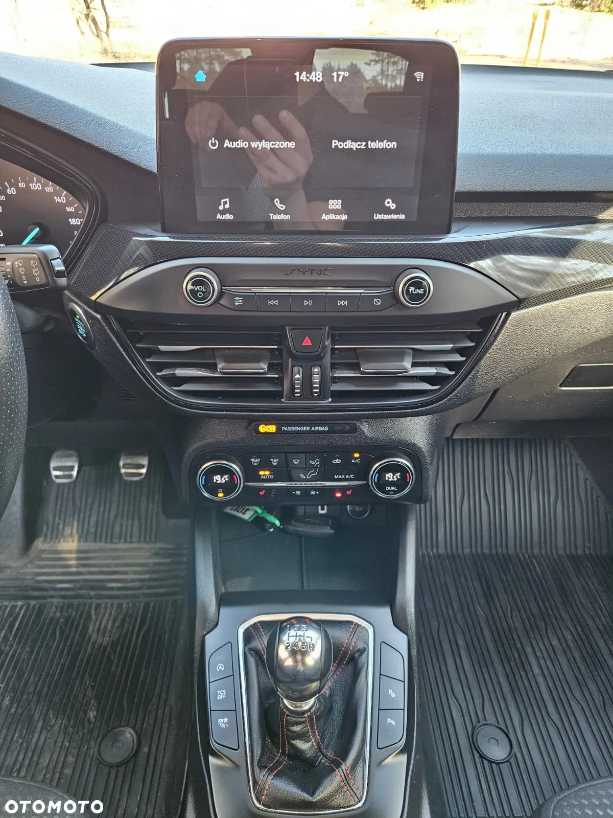 Ford Focus 1.0 EcoBoost ST-Line - 12