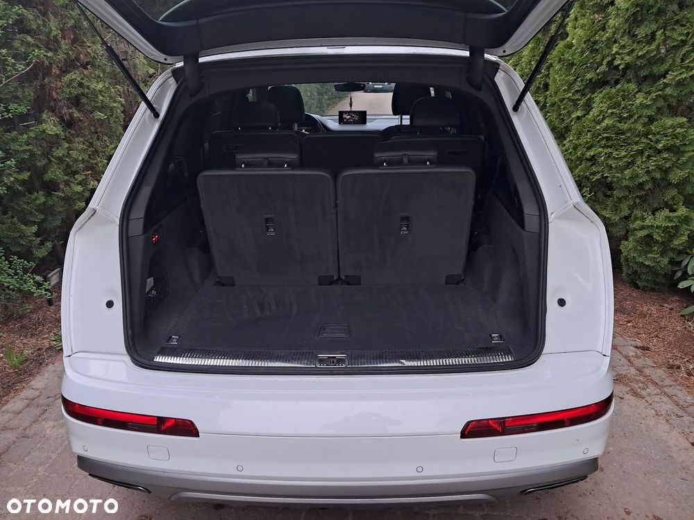 Audi Q7 - 16
