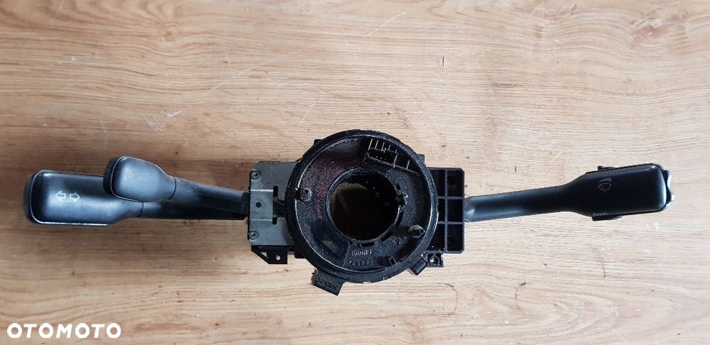 VW GOLF IV BORA PRZEŁĄCZNIK KIERUNKOWSKAZÓW ZESPOLONY - 1