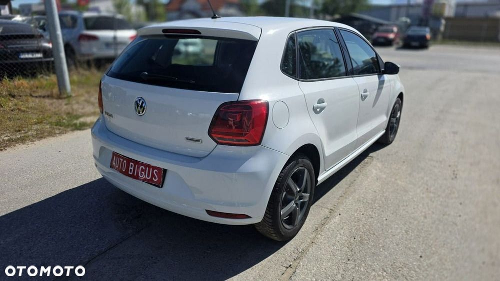 Volkswagen Polo - 8