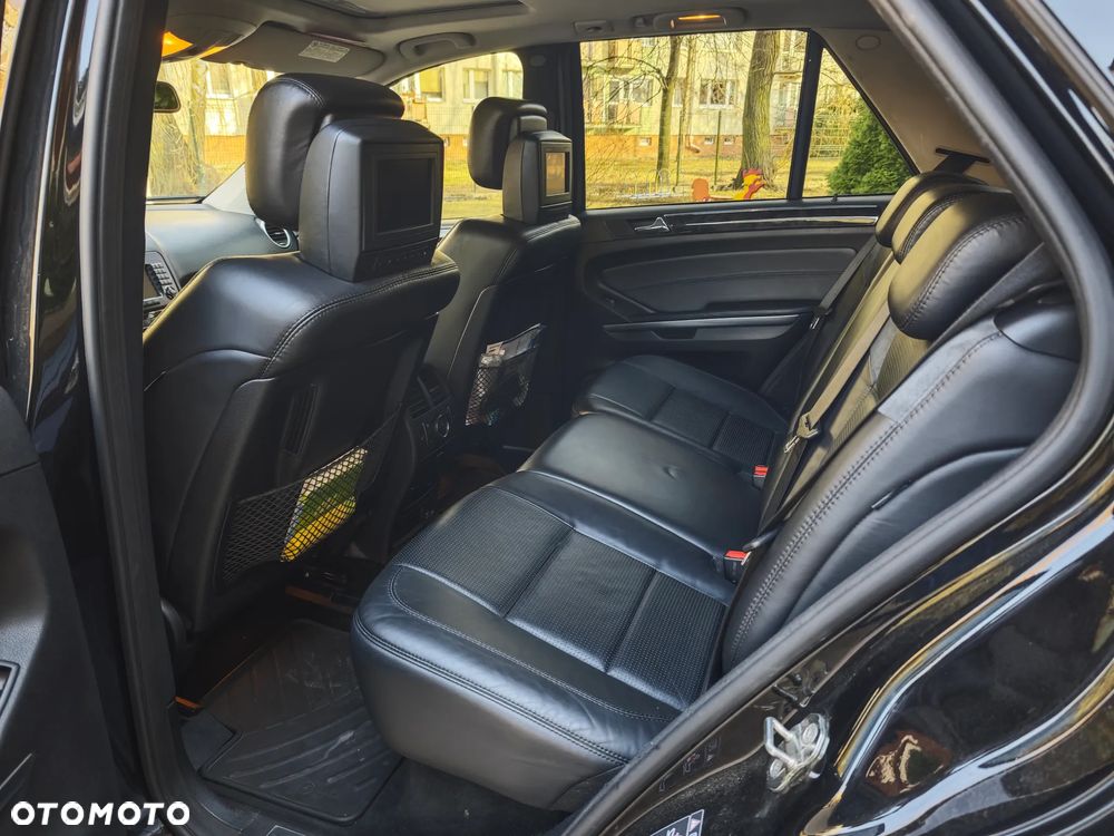 Mercedes-Benz ML 63 AMG 4Matic 7G-TRONIC - 10
