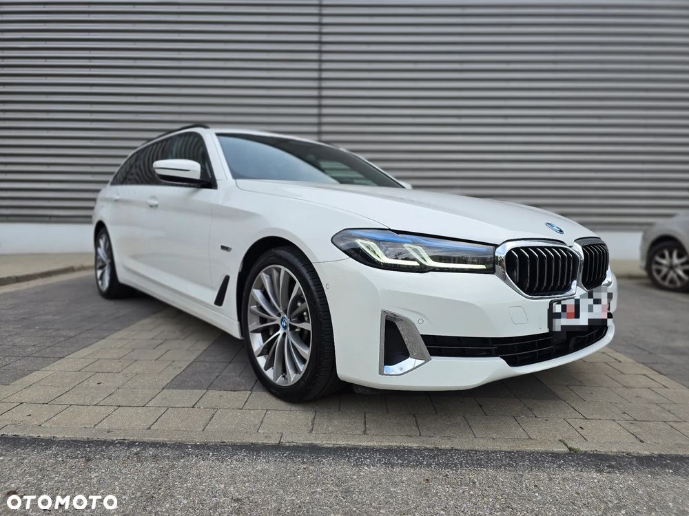 BMW Seria 5 530e Luxury Line sport - 2
