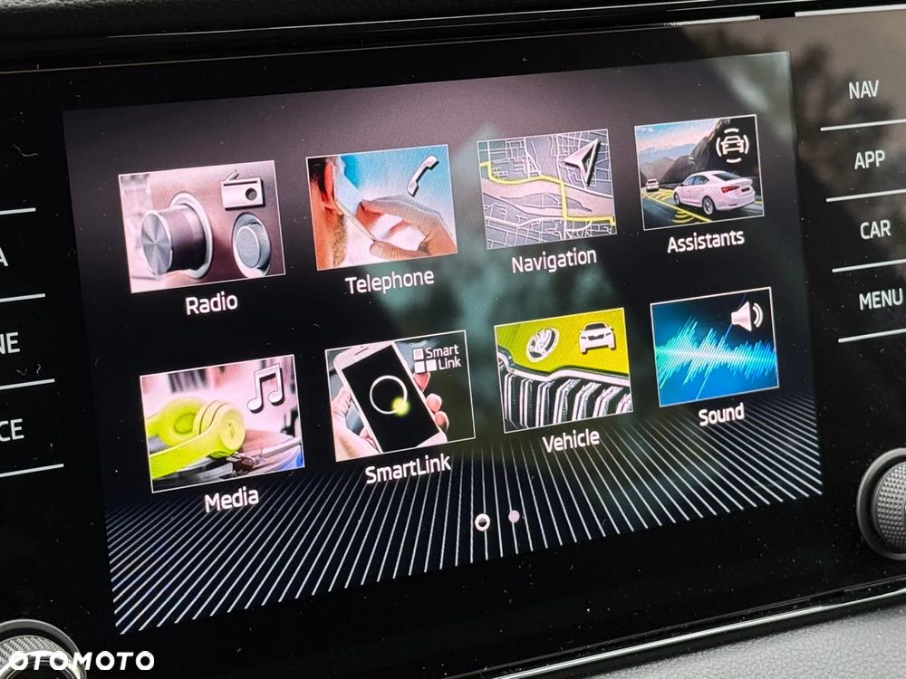 Skoda Karoq 1.5 TSI ACT Selection DSG - 23