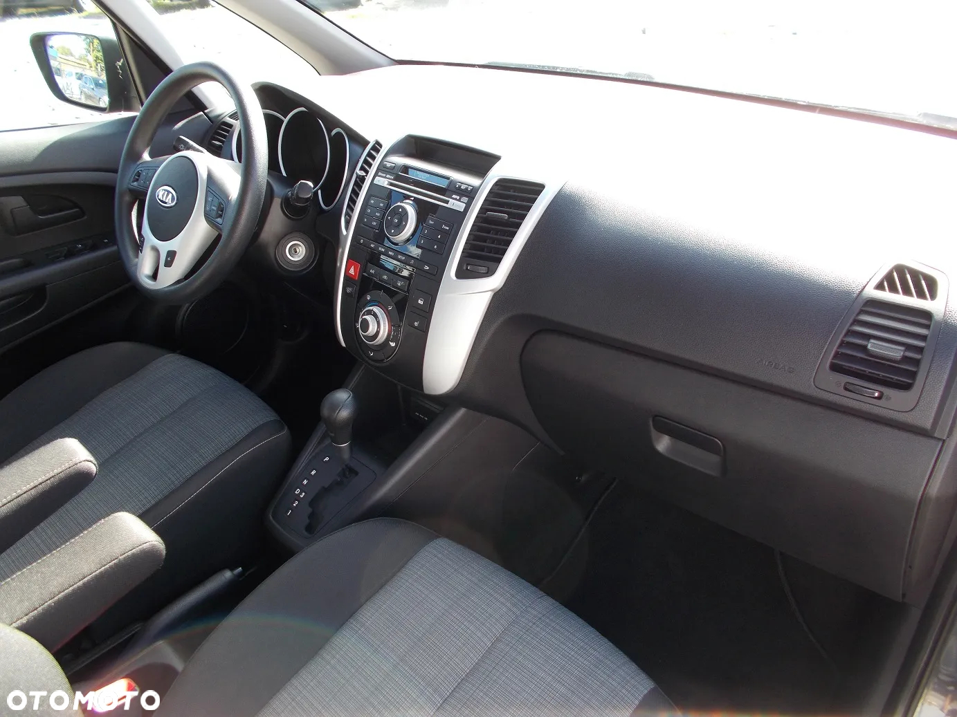 Kia Venga 1.6 M - 12
