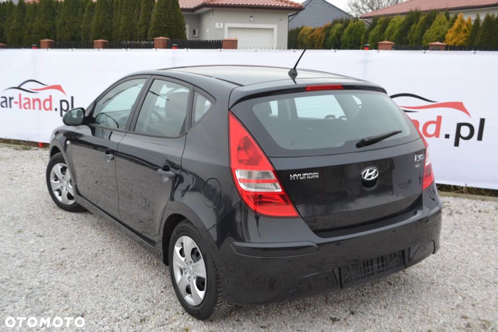 Hyundai i30 1.4 Edition Plus - 10
