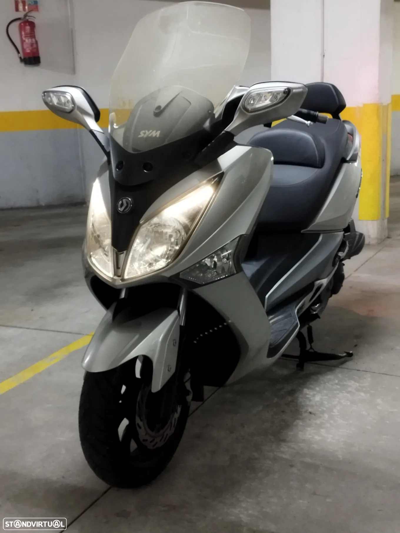 Sym GTS - 5