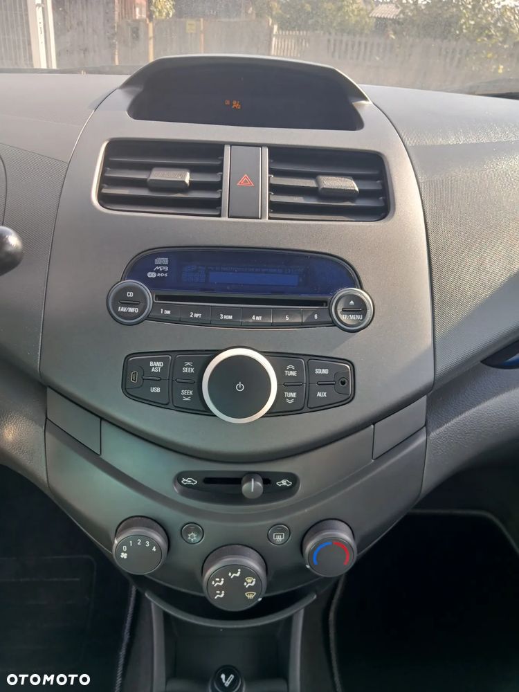 Chevrolet Spark - 21