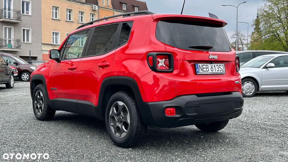 Jeep Renegade - 16