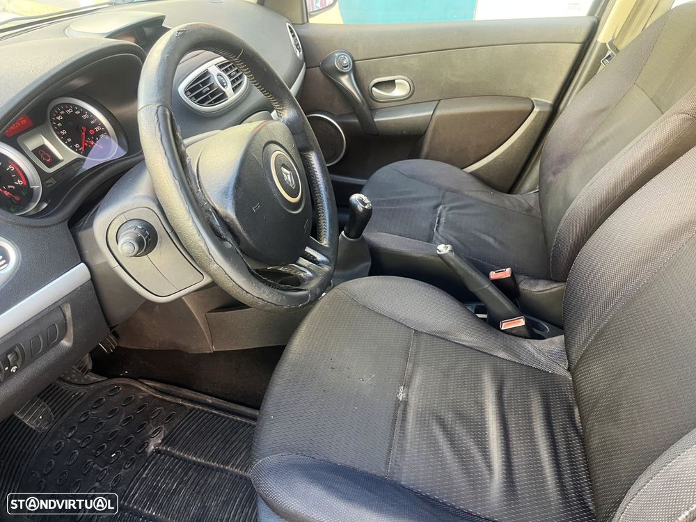 Renault Clio 1.5 dCi Dynamique - 15
