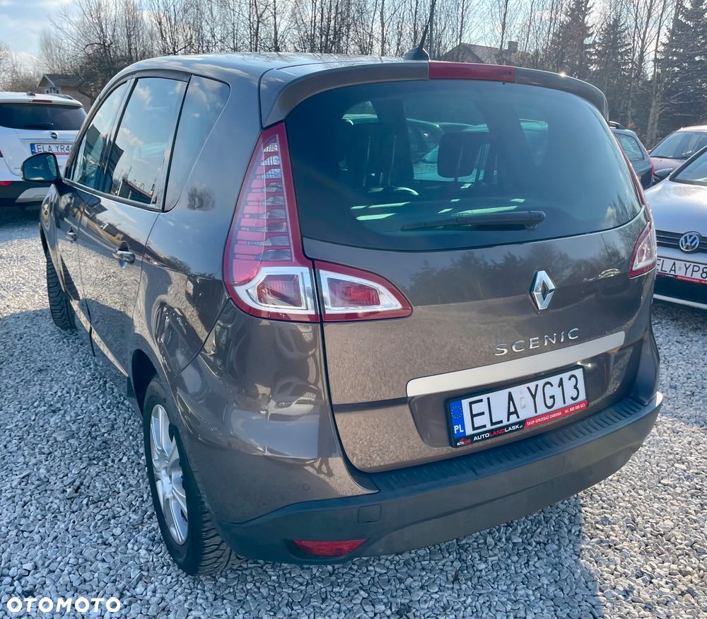 Renault Scenic 2.0 16V 140 CVT Dynamique - 8