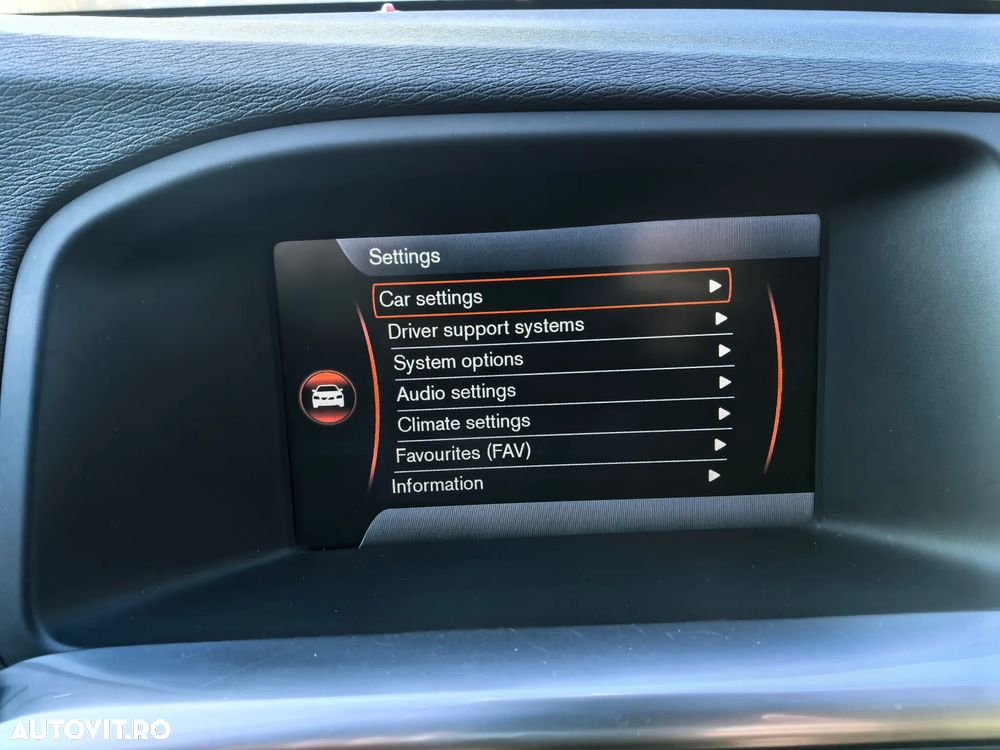 Volvo V60 D4 Geartronic Momentum - 17