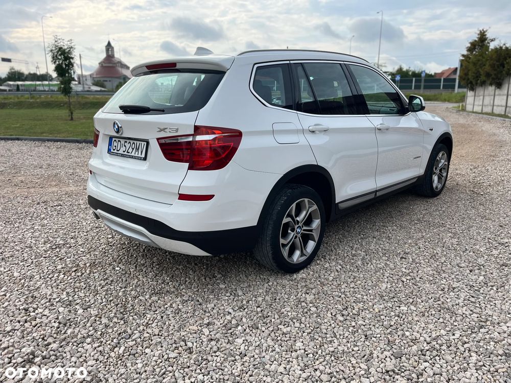 BMW X3 xDrive20d xLine - 12