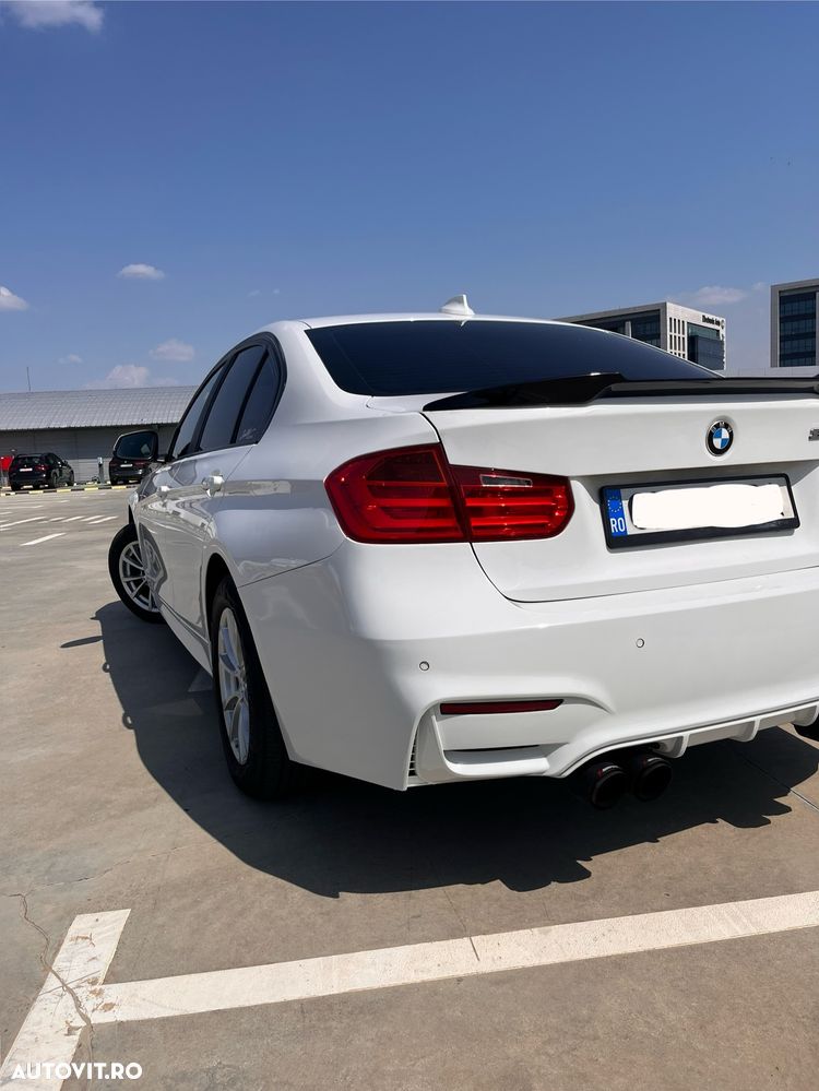BMW Seria 3 320d - 7