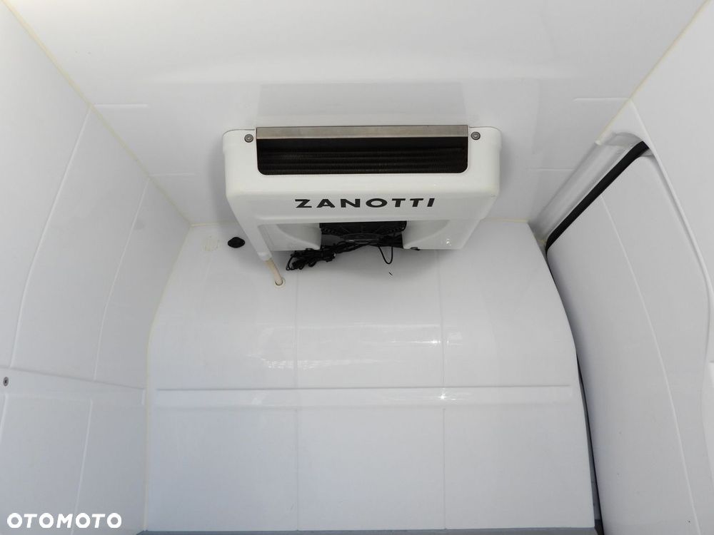 Toyota PROACE CITY  FURGON CHŁODNIA  -15*C ZASILANIE 230V TEMPOMAT KLIMATYZACJA  100KM - 25