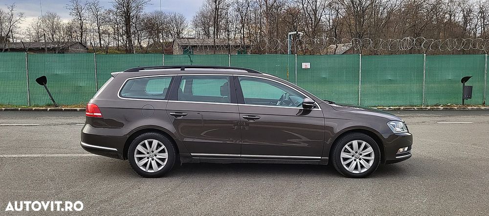 Volkswagen Passat Variant 2.0 TDI BlueMotion Technology DSG Comfortline - 10