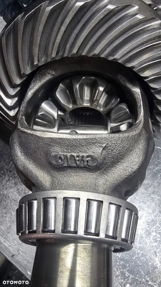 Ford Kuga 2.0 TDCi 4x4 Titanium - 25