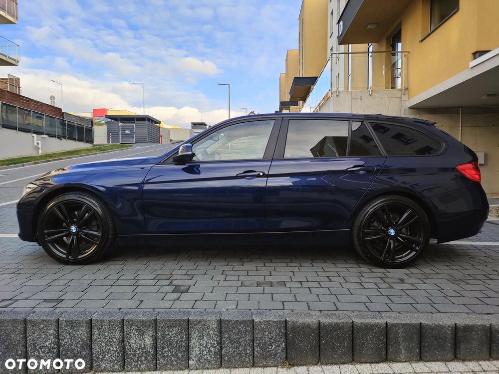 BMW Seria 3 320d Sport-Aut Sport Line - 11