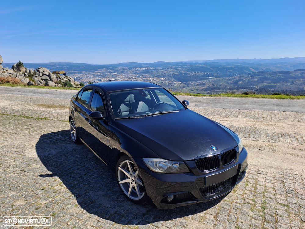 BMW 320 d - 1